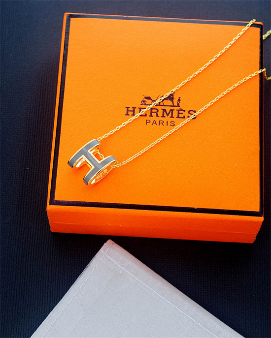 Hermes Nacklace 012
